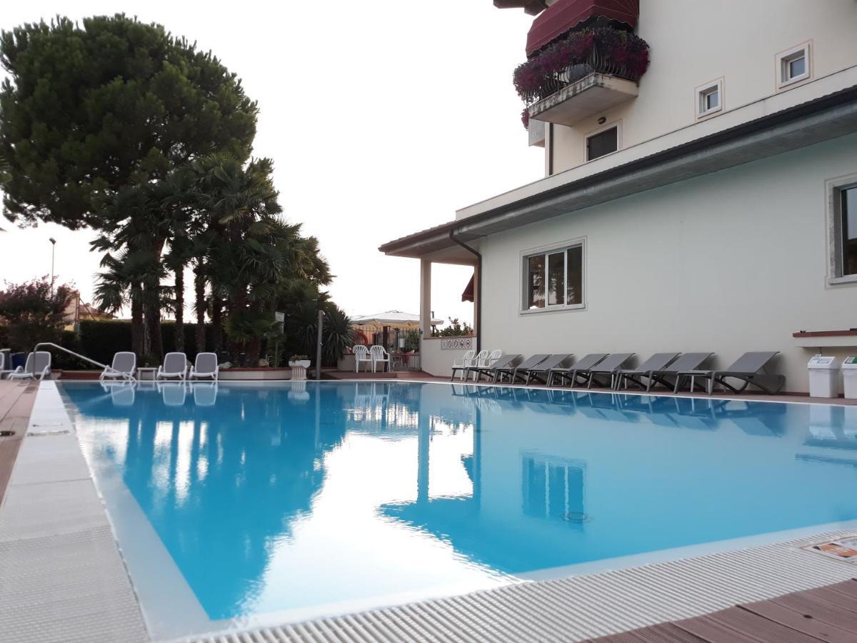 Hotel Da Roberto Lazise Dış mekan fotoğraf