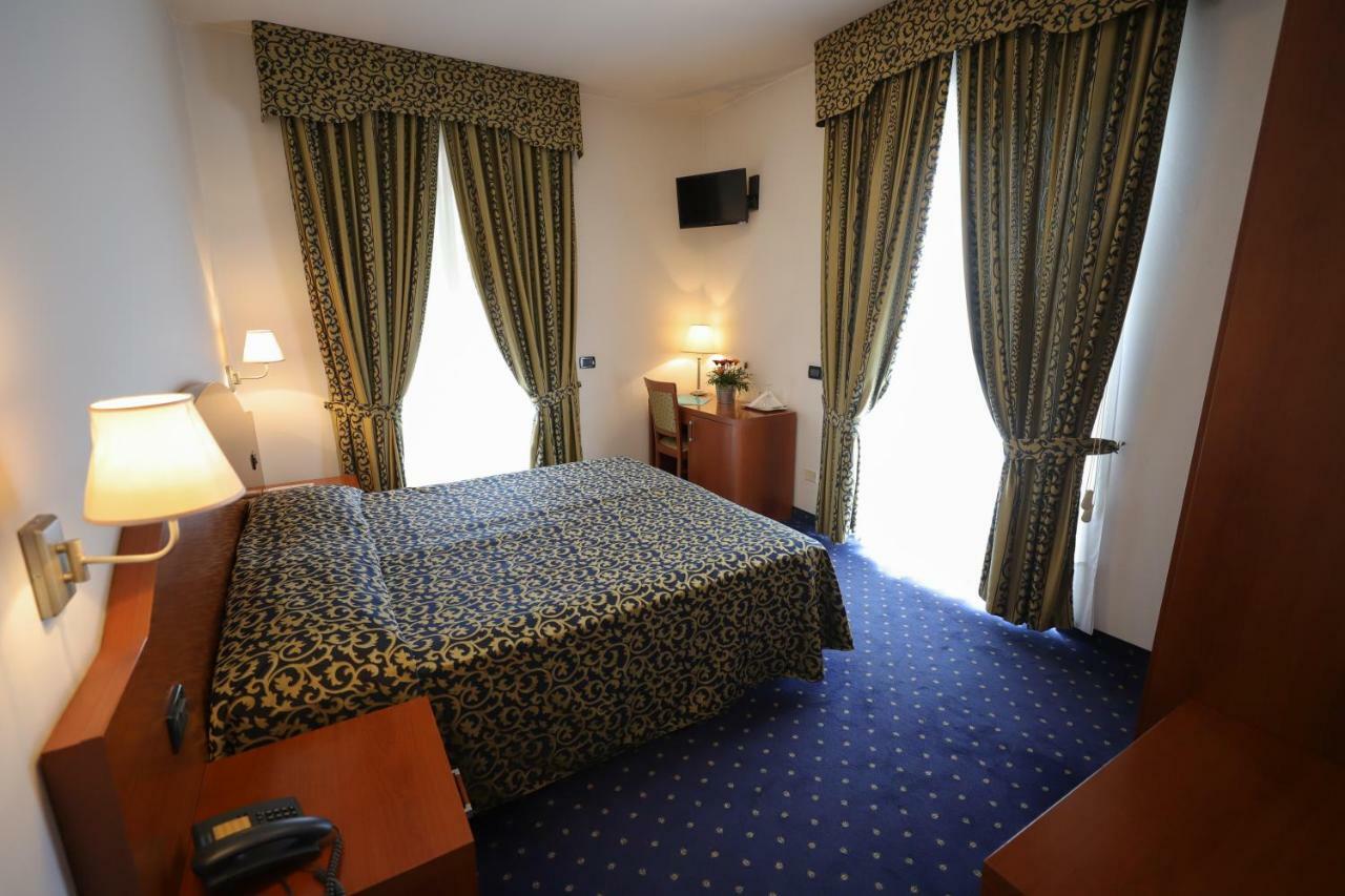 Hotel Da Roberto Lazise Dış mekan fotoğraf