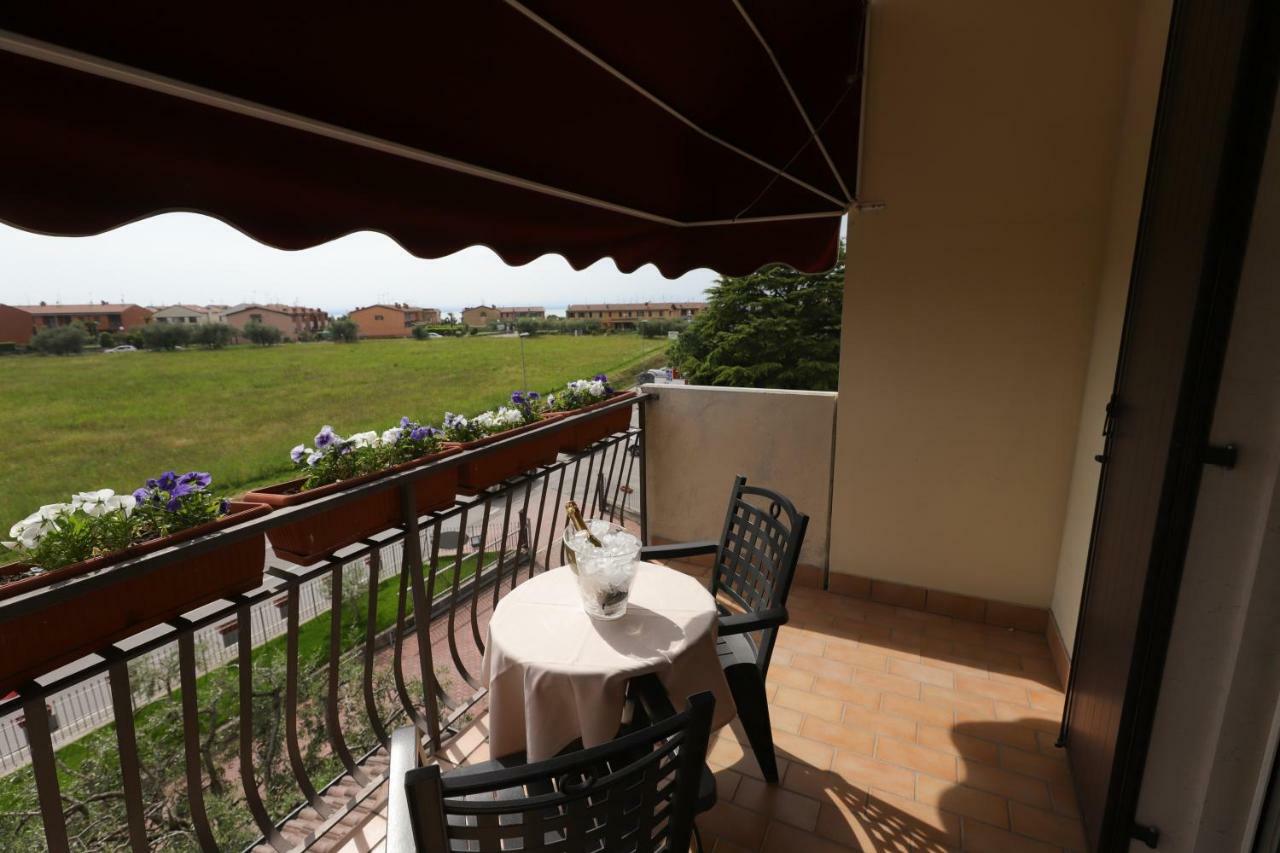 Hotel Da Roberto Lazise Dış mekan fotoğraf